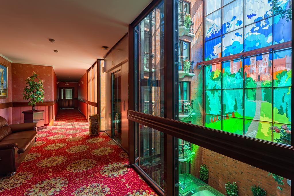 London Hotel Odessa Buitenkant foto