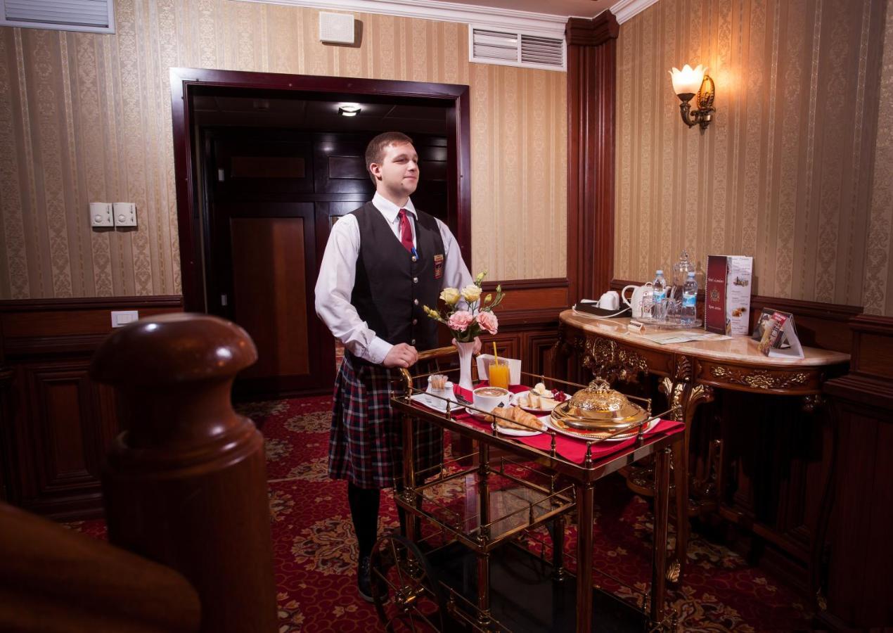 London Hotel Odessa Buitenkant foto