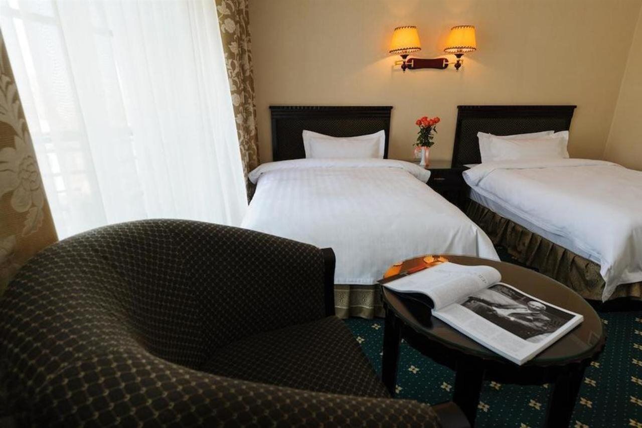 London Hotel Odessa Buitenkant foto